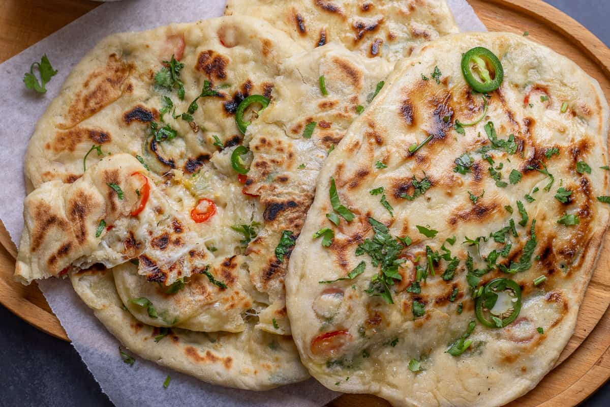 Garlic Chili Bullet Naan